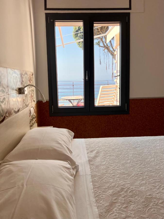 Terramata Resort Case Vacanza Santo Stefano al Mare Eksteriør billede